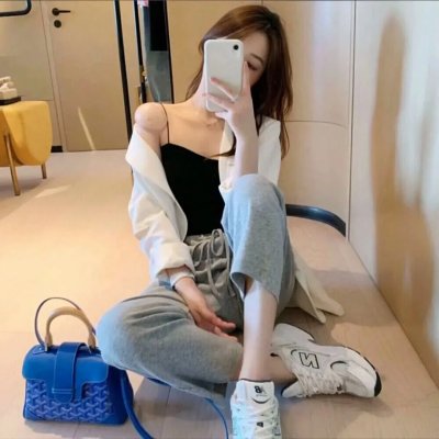 眼里余光都是你
